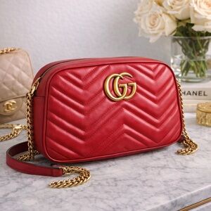 Gucci GG Marmont small camera/crossbody bag
